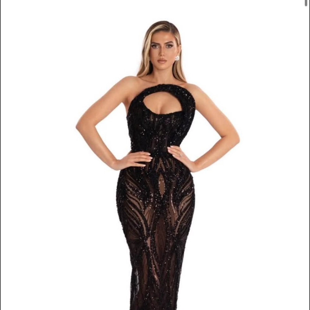 Elegant Black Evening Gown